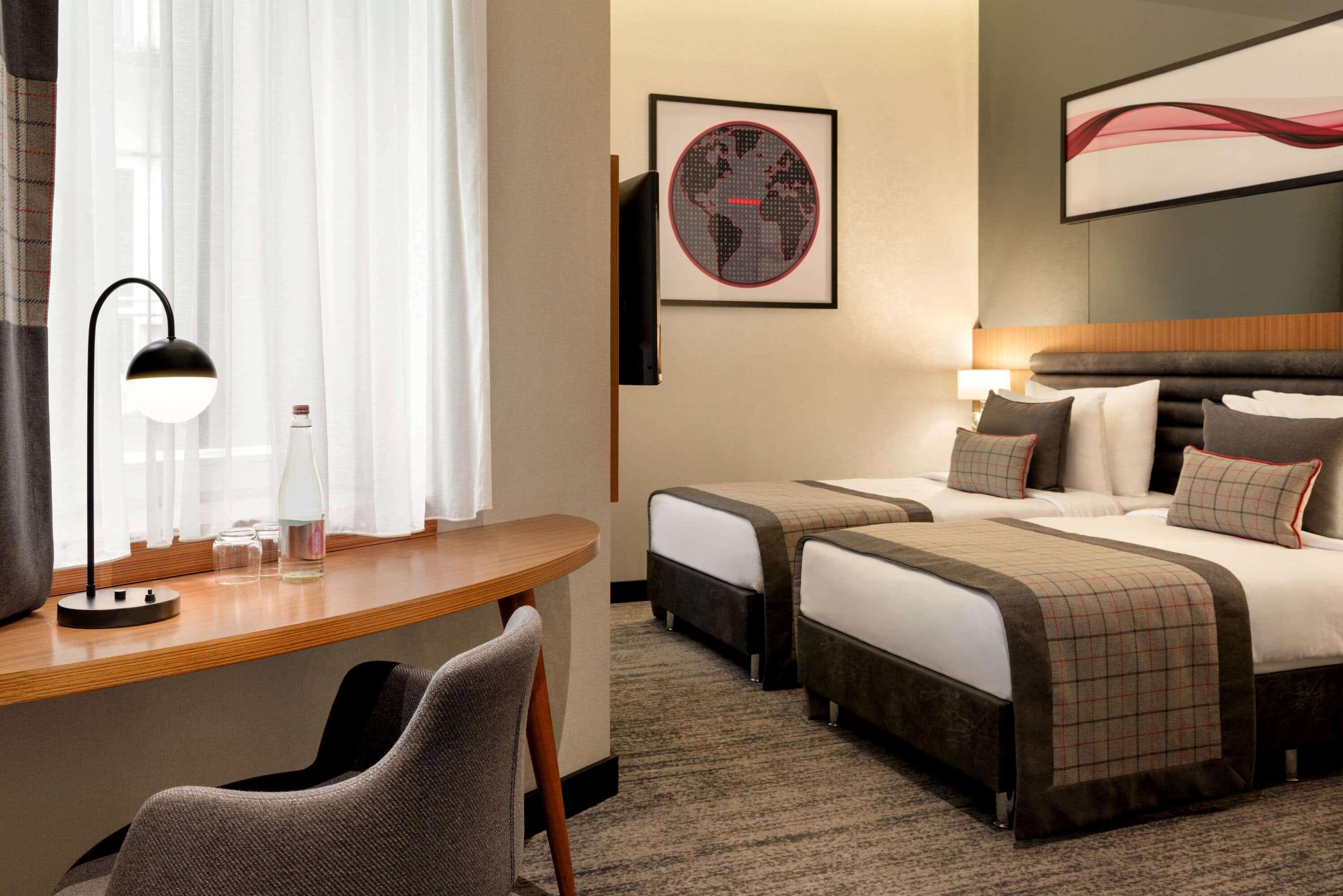 Ramada By Wyndham Budapest City Center Экстерьер фото